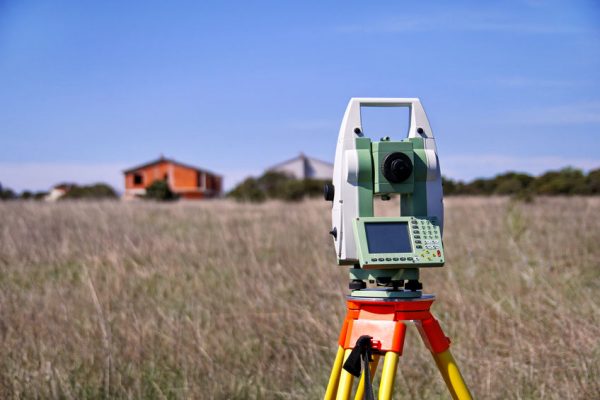 Surveying, geodesy, land surveying services: www.foldkonyv.com